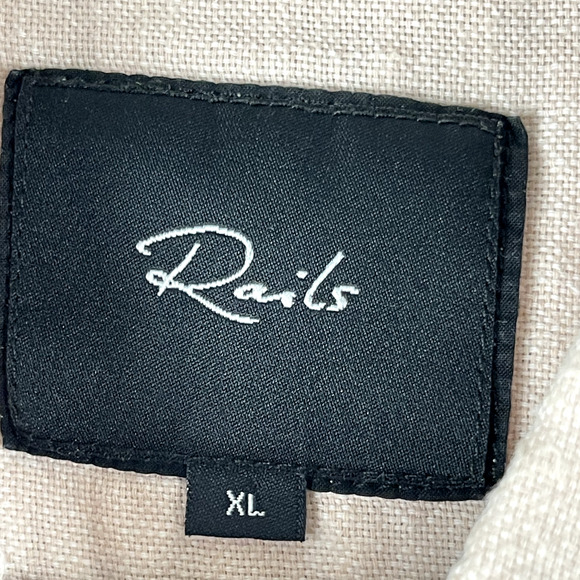 Rails Shirt Mens XL Pink Fairfax Ebi Short Sleeve Button Up Lightweight Cotton - Picture 9 of 16